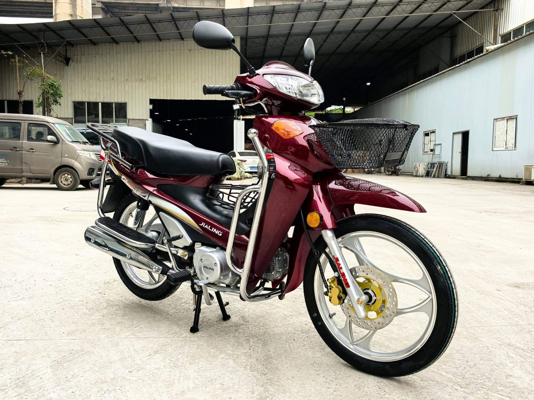 Jialing Cheerful in Burgundy, Jialing motorcycle in Tunisia